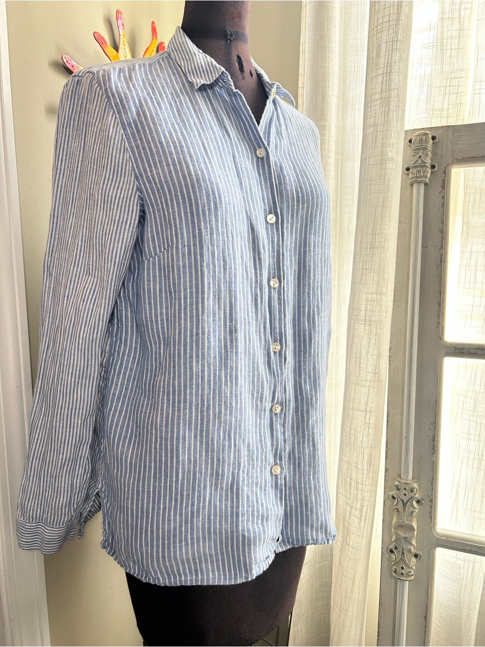 J.Jill j Jill LINEN Blue & White Striped Button-Up Shirt small Essential shirt